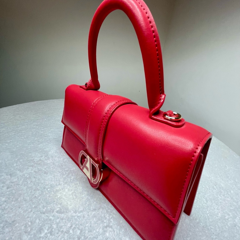 Red Designer Handbag - Picture 12 of 13